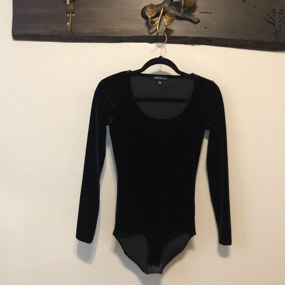 J. Crew Mercantile velvet long sleeved onesie - Picture 1 of 3